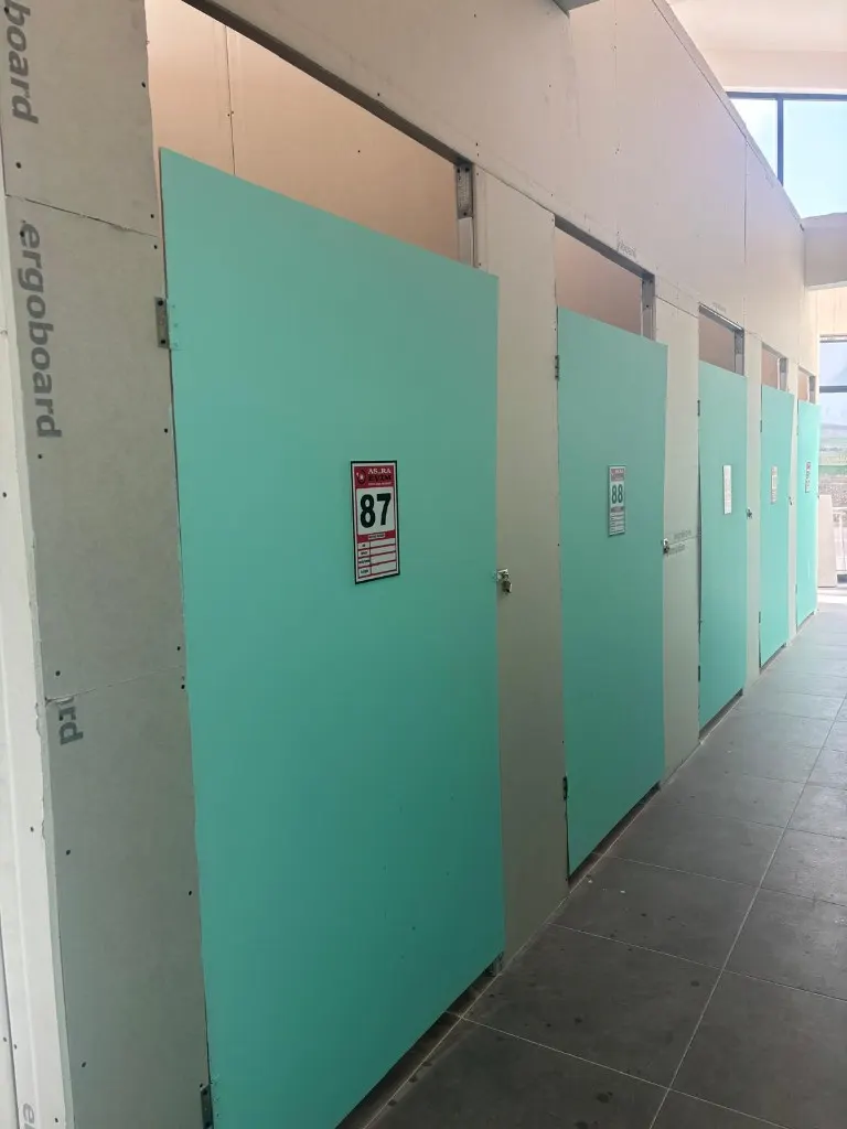 Teal depo odaları